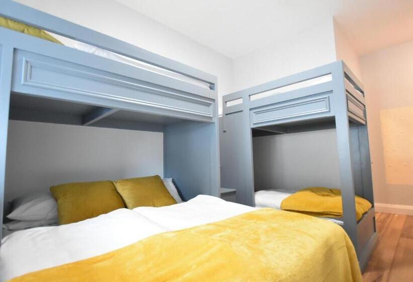 Семейный Номер, Lanigan S Accommodation