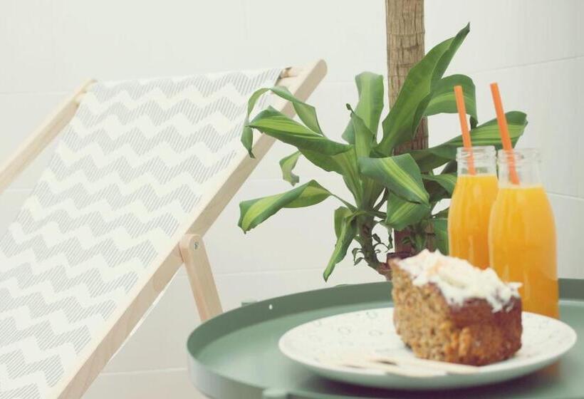 اتاق استاندارد با تراس, Picnic Dreams Boutique Hostel