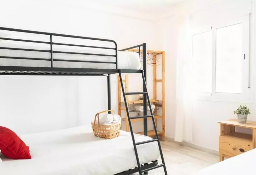 اتاق استاندارد چهار تخته, Picnic Dreams Boutique Hostel