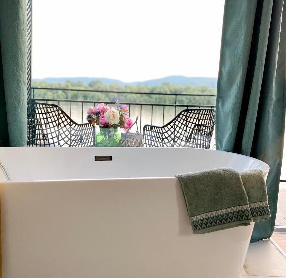 バルコニー付きデラックスルーム, Duna P Art Panzió