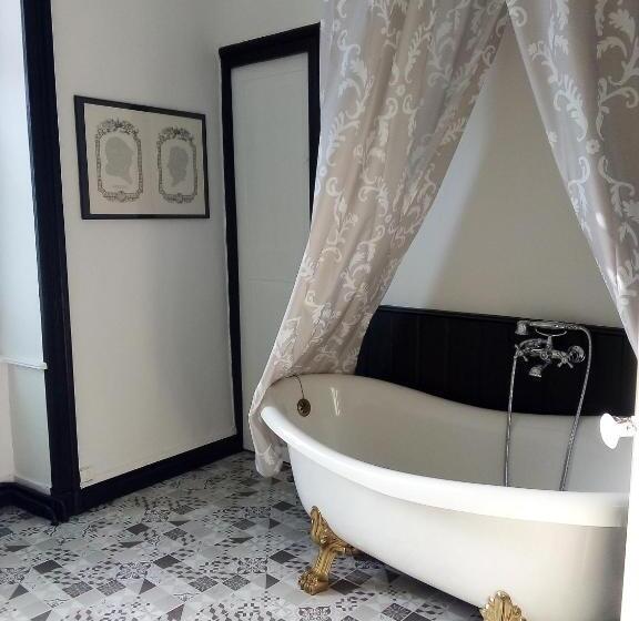 スタンダードトリプルルーム, Les Cèdres