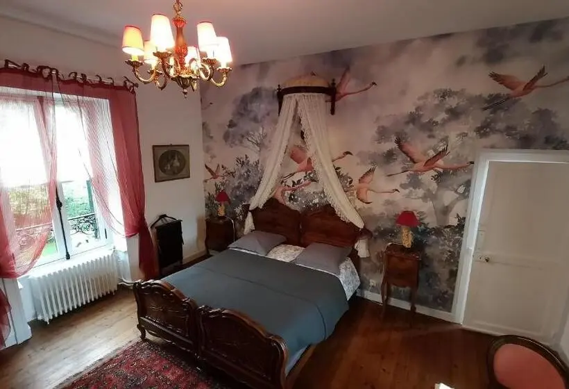 Familie Værelse Haveudsigt, Les Cèdres