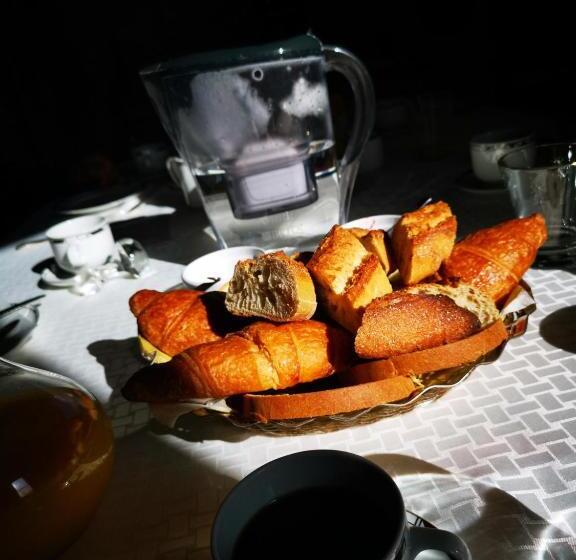 ガーデンビューファミリールーム, Les Cèdres