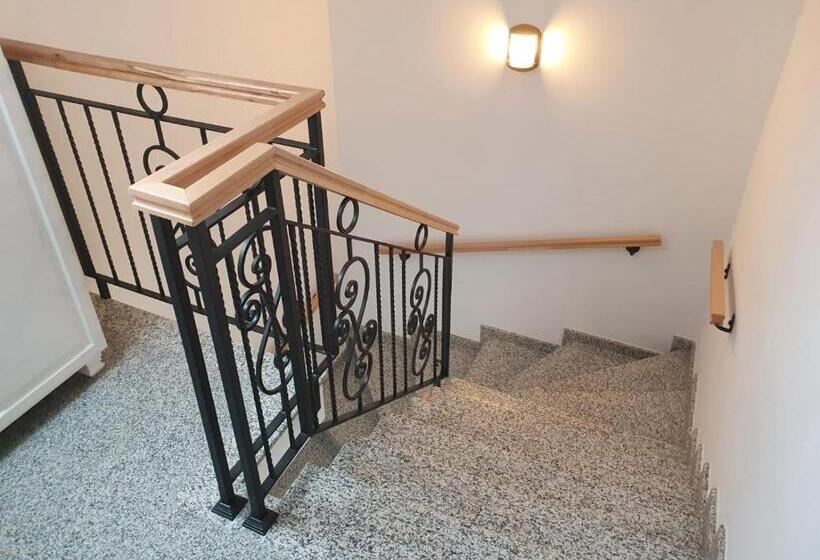اتاق لوکس, City Rooms
