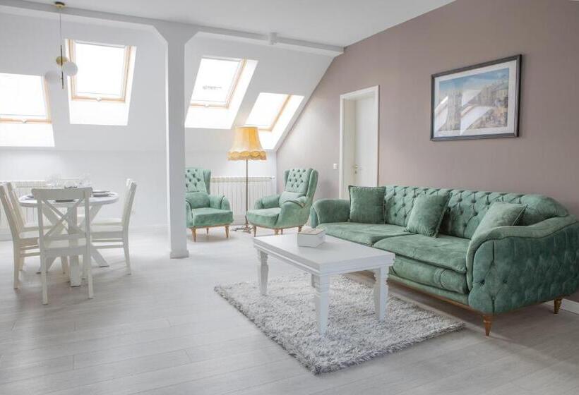 1ベッドルームペントハウスアパート, City Rooms