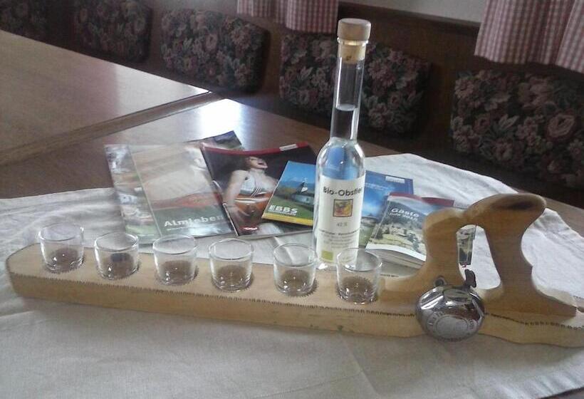 Дом 1 Спальня, Selbstversorgerhütte Plafing