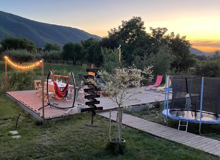 בקתת סופריור בת חדר 1, Cabana Chalet Transylvania