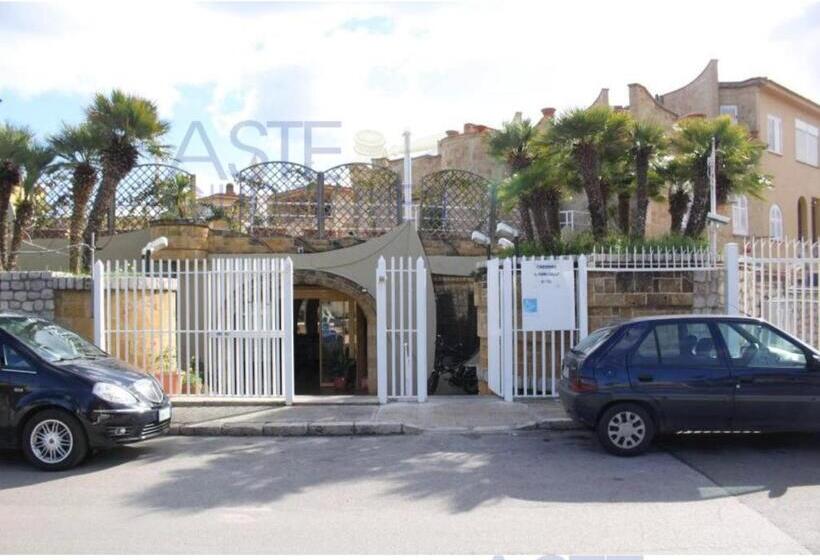 带1个卧室的公寓, Ashur Mondello