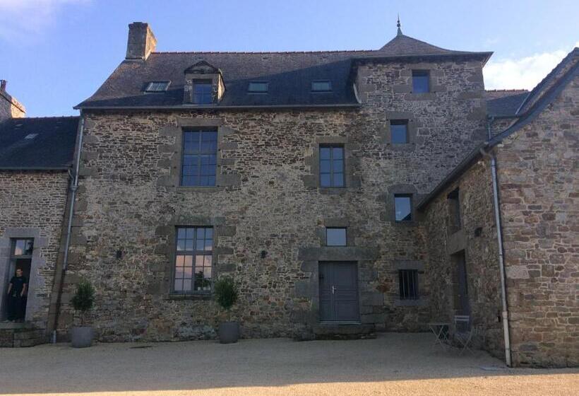 Номер Стандарт Вид на Сад, Chambre Indépendante Au Manoir De La Célinais Côté Jardin