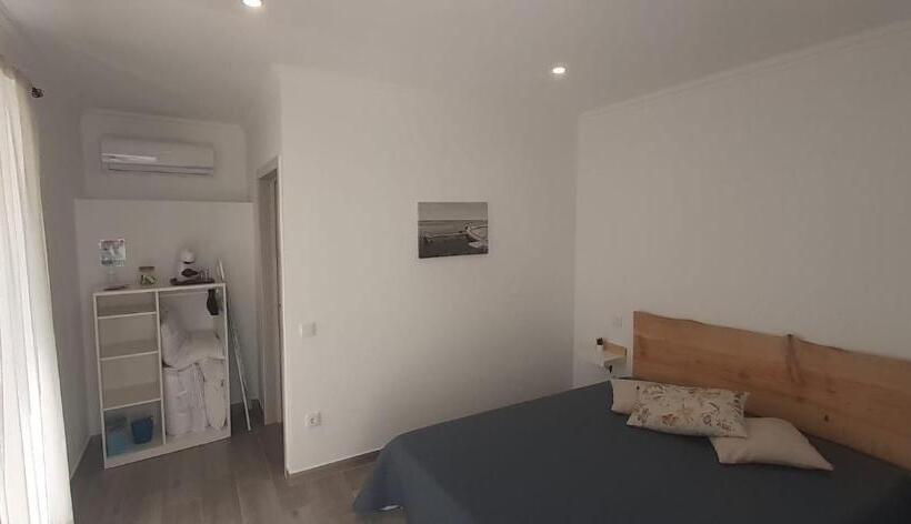 سوییت با چشمانداز استخر, Casinhas Da Avó Aura