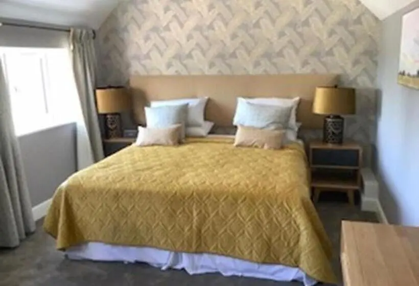 آپارتمان 1 خوابه, The New Inn Halse