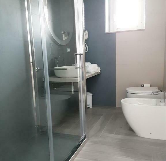 اتاق استاندارد, Aquamarì B&b