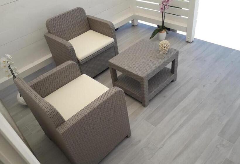 اتاق استاندارد, Aquamarì B&b