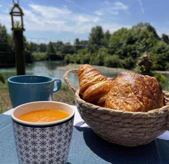 חדר סופריור, Les Nuits De Cassiopee