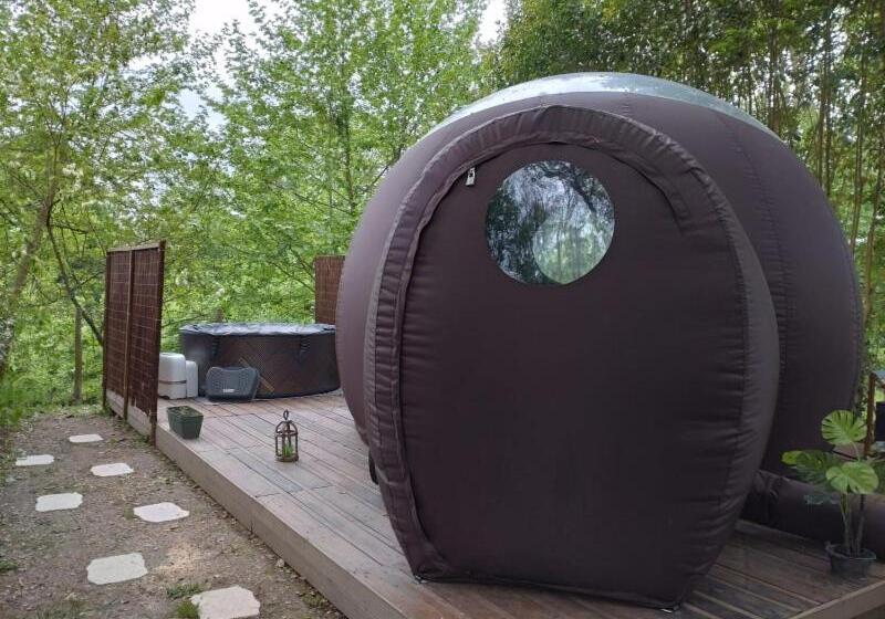 חדר סופריור, Les Nuits De Cassiopee