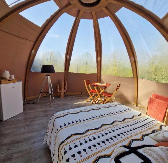 חדר סטנדרט נוף לאגם, Les Nuits De Cassiopee