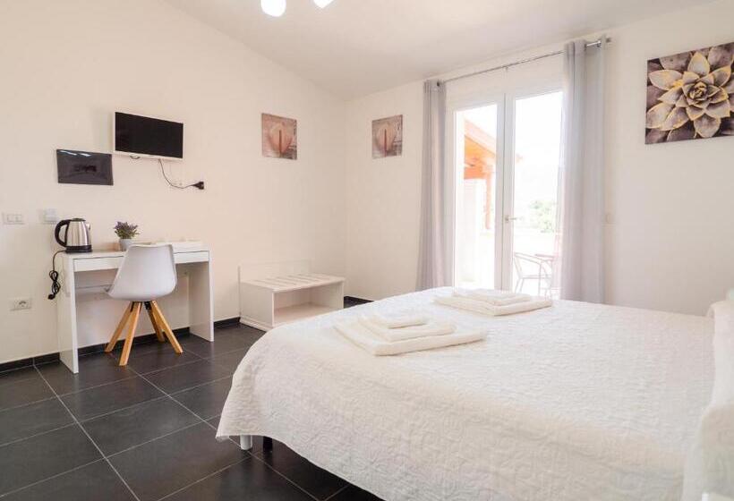 غرفة قياسية, Sweethome