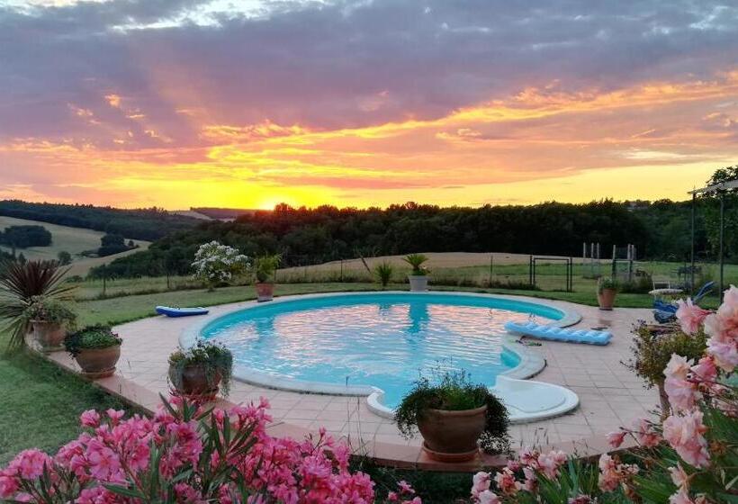 غرفة قياسية, Les Hauts De Grazac, Chambres Et Tables D Hôtes