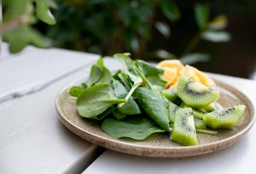 디럭스 룸 킹사이즈 침대, Lodge & Loft