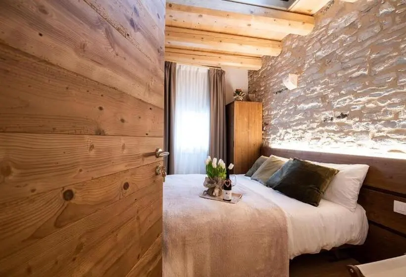 デラックスルーム, Antico Borgo Brunelli