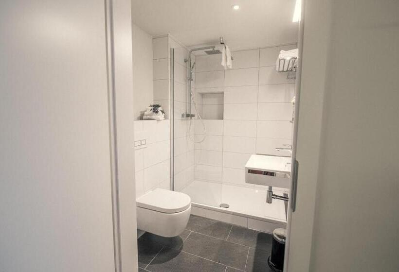 דירת חדר דלוקס, Das Hölderlein   Altstadt