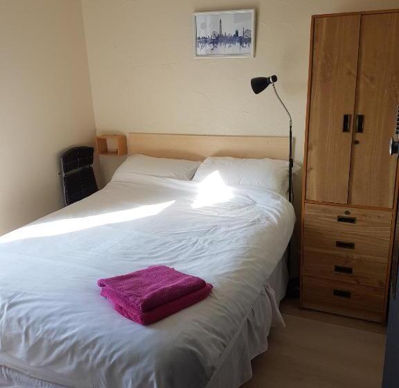 اتاق استاندارد, Leecliff Guest House