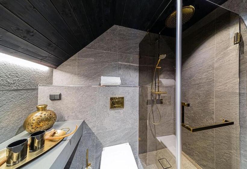 Номер Deluxe Кровать Кинг, Aurora Queen Resort Igloos