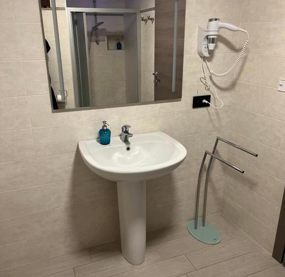 スタンダードルーム, La Ciuenda