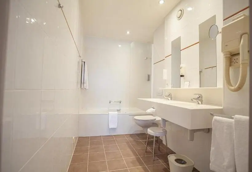 スタンダードルーム, Monaco Zeebrugge Beach
