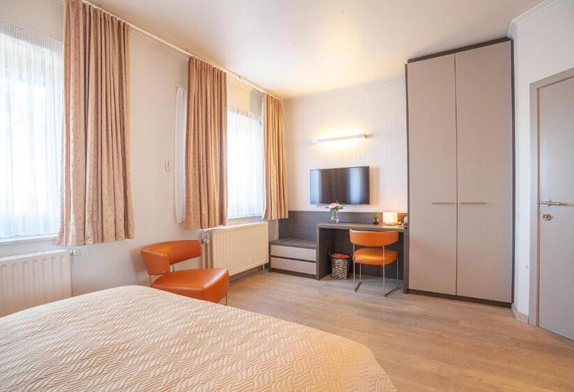 Номер Deluxe, Monaco Zeebrugge Beach