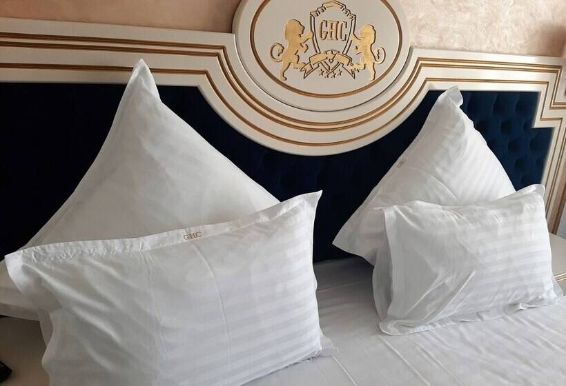 חדר סטנדרט נוף לגינה, Grand Hotel Caraiman