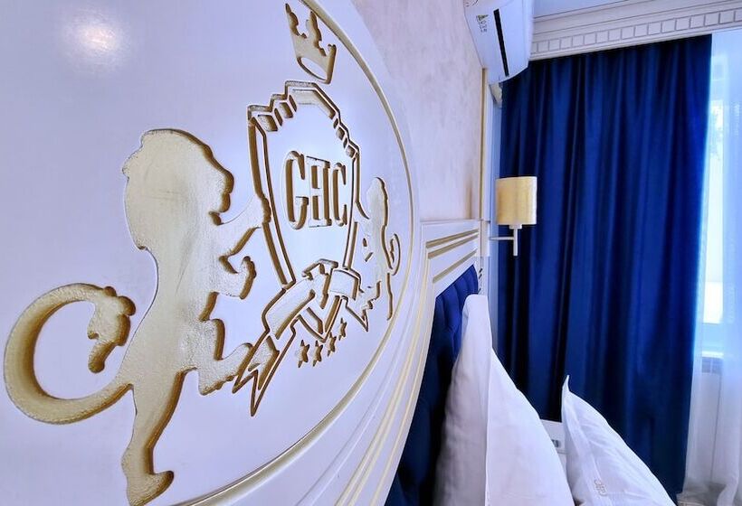 חדר סטנדרט נוף לגינה, Grand Hotel Caraiman