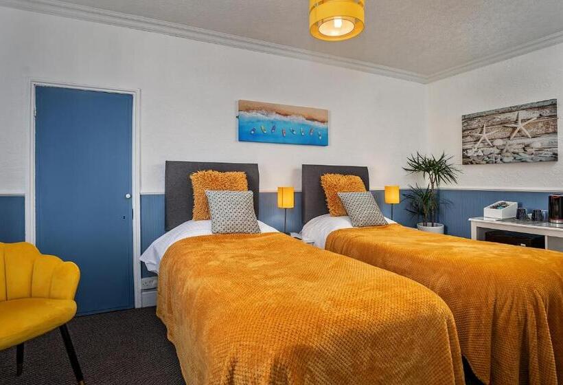 חדר סטנדרט צדדי נוף לים, Glenholme Guest House Room Only