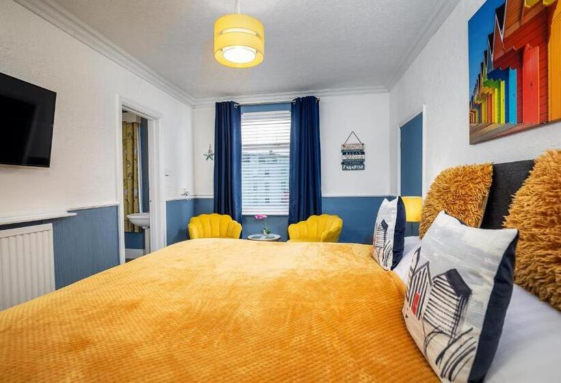 חדר סטנדרט צדדי נוף לים, Glenholme Guest House Room Only