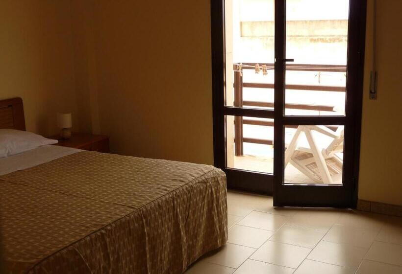 דירת חדר, Agathae Hotel & Residence