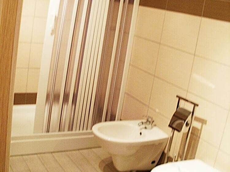 Номер Стандарт Трехместный, B&b Mille E Una Notte