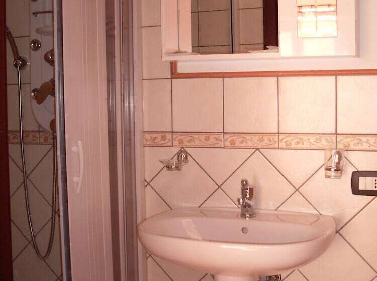 Номер Стандарт Трехместный, B&b Mille E Una Notte