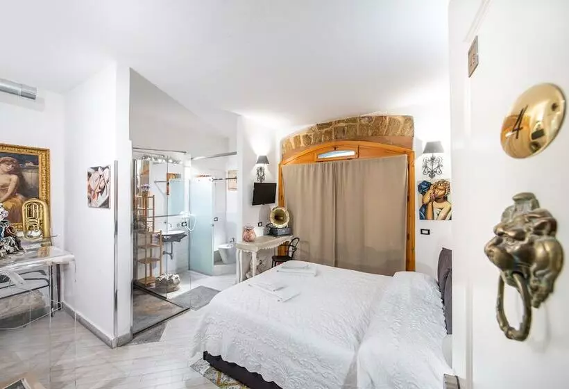 اتاق استاندارد, Porta Di Castro Boutique