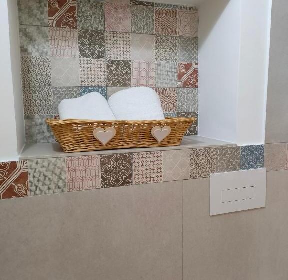 バルコニー付きスタンダードステューディオ, Bella Giulia