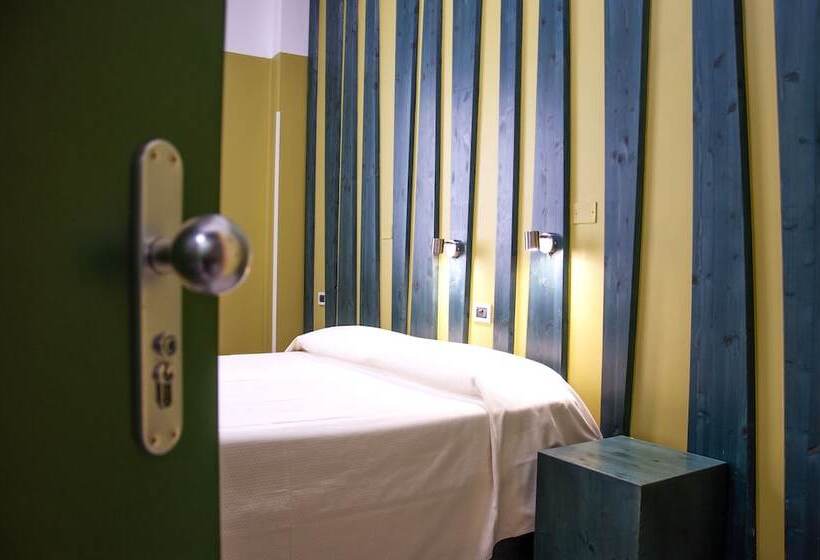 اتاق استاندارد, Roma Scout Center