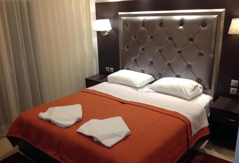 חדר סטנדרט נוף לים עם מרפסת, Avra