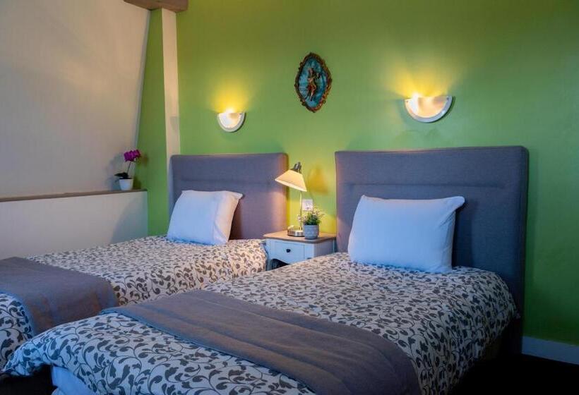 스탠다드 룸, Henri Iv