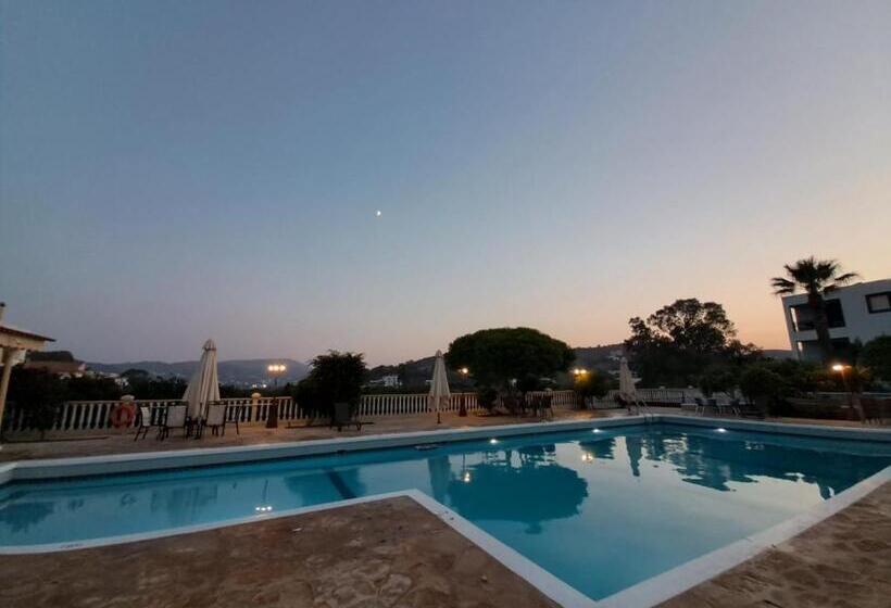 استودیوی لوکس, Marilen