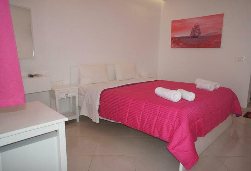 غرفة قياسية, Milena