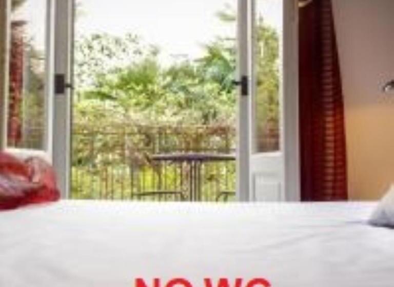 اتاق استاندارد با سرویس بهداشتی مشترک, Rossovino Milano