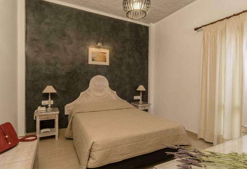 Номер Стандарт Трехместный, Sunrise