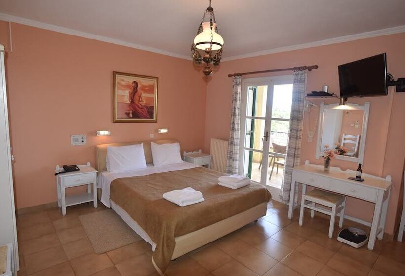 侧面带海景的标准工作室, Stella Hotel Apartments