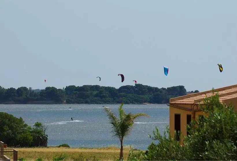 استودیو استاندارد با چشم‌انداز باغ, Alice Kite Resort