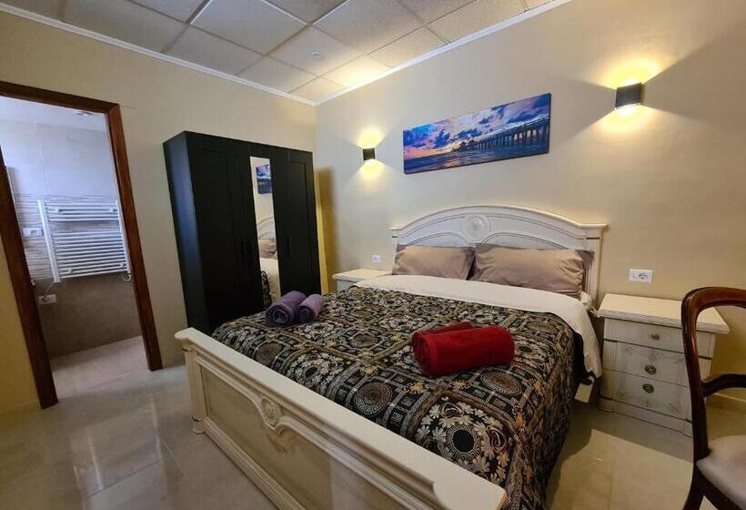 디럭스 룸, Domus Lace