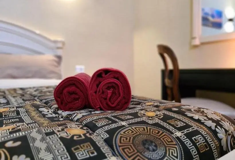 اتاق لوکس, Domus Lace